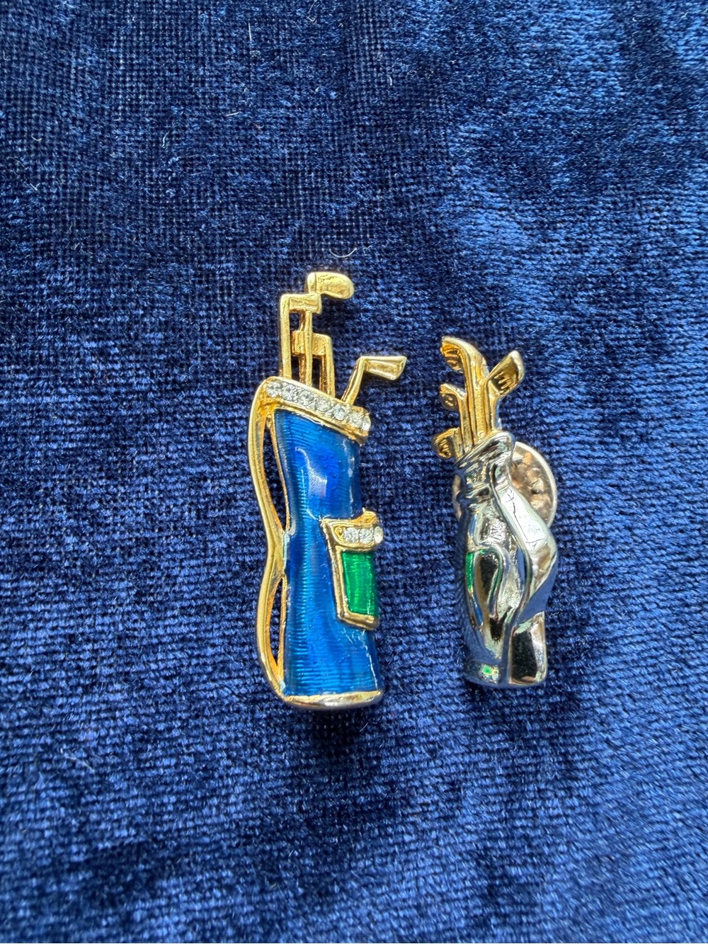 Vintage Golf Club Bag Brooches / Pins
